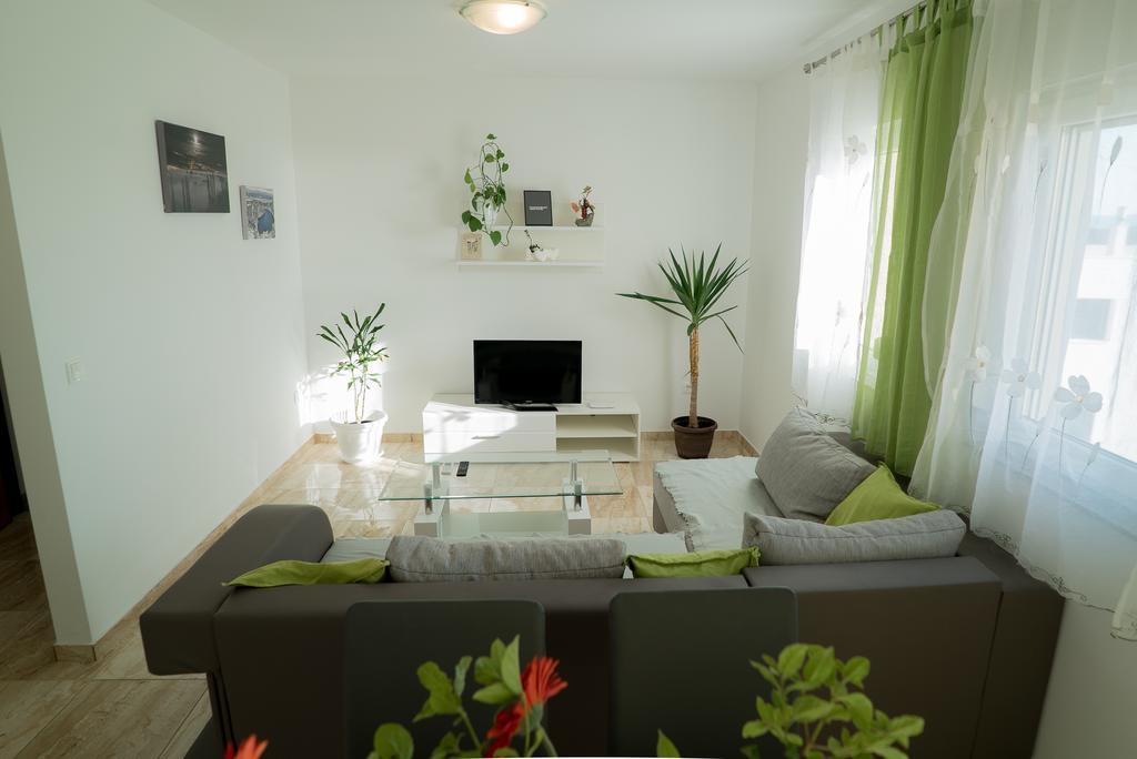 Apartmani Ruzica Makarska Extérieur photo