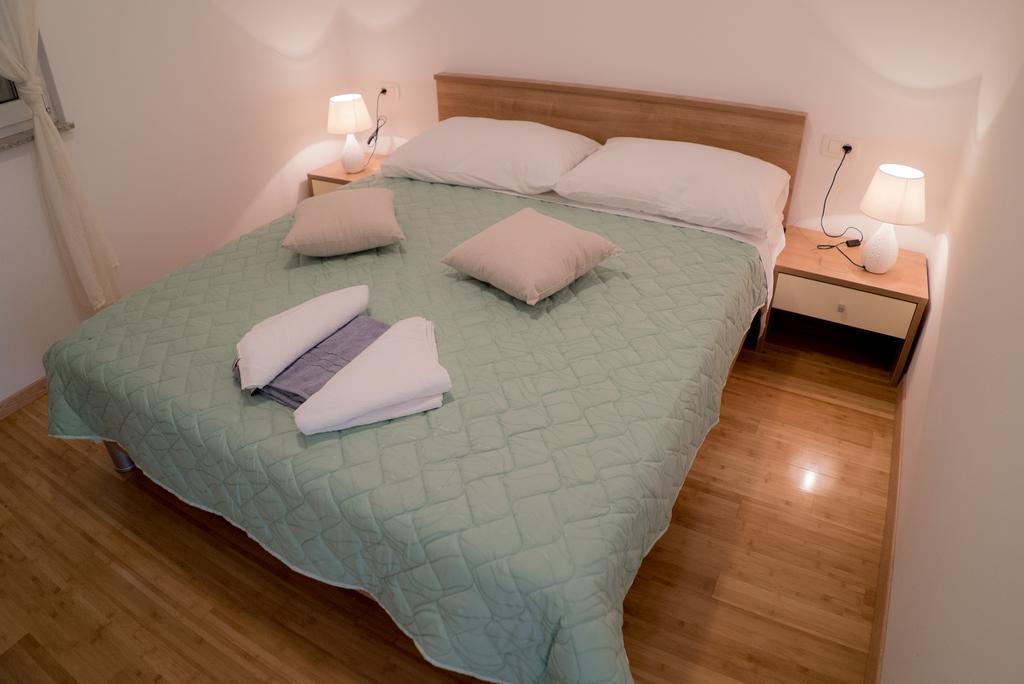 Apartmani Ruzica Makarska Extérieur photo